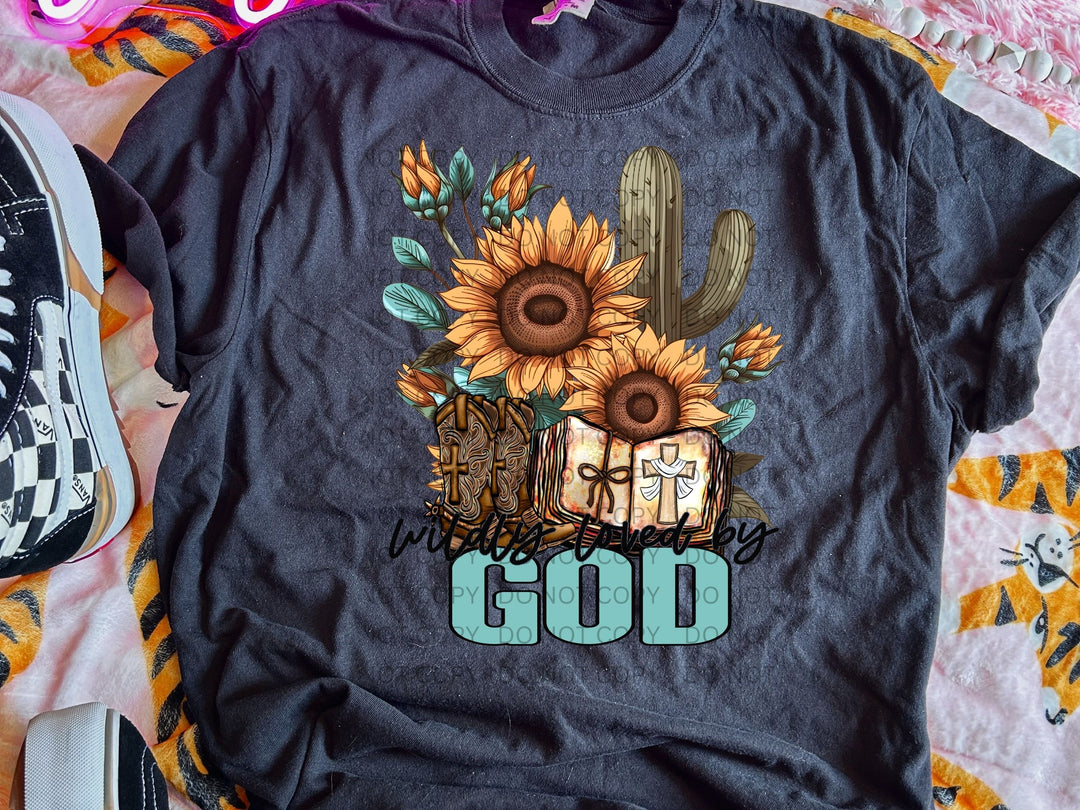 a t - shirt with a picture of a sunflower on it