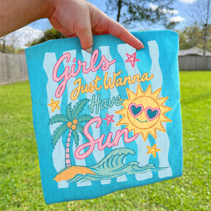 Girls just Wanna have Sun