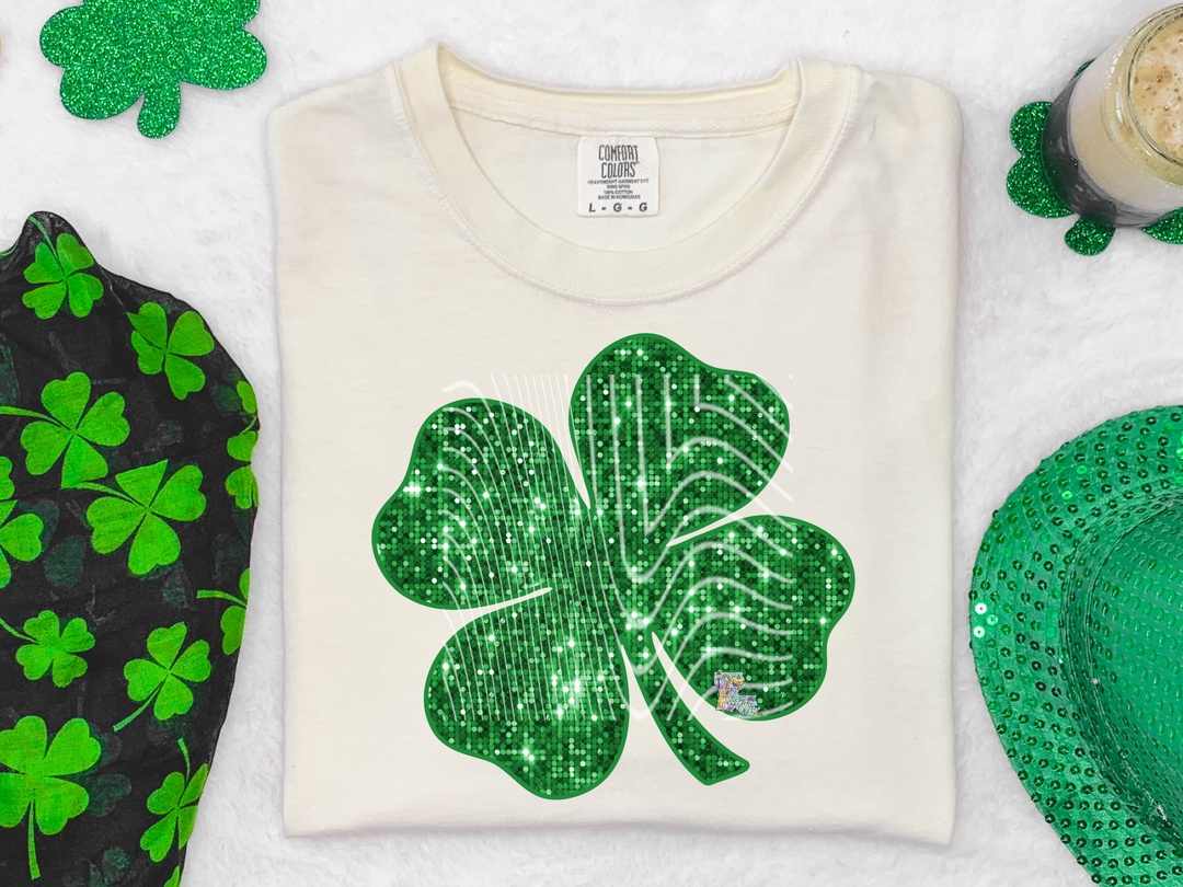 Glitter Clover